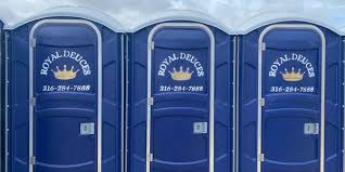 Best VIP or Luxury Restroom Trailers  in Cherry Creek, CO